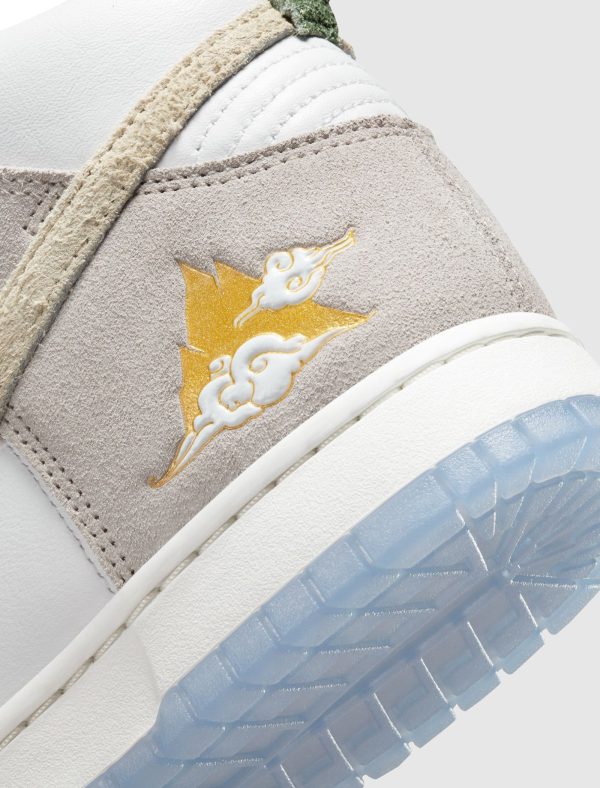 DUNK HIGH PRM  LUNAR NEW YEAR  For Sale - Image 3