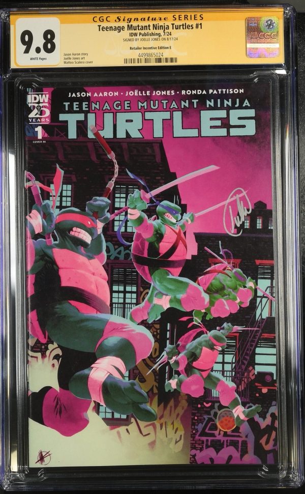 Teenage Mutant Ninja Turtles #1 Retailer Incentive Edition E CGC Signature Series 9.8 Signed by Joelle Jones Online now - Image 3